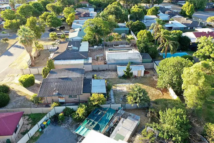 Fifth view of Homely house listing, 4 Stanford Street, Maddington WA 6109