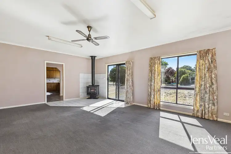 Sixth view of Homely house listing, 7 Ararat Road, Beaufort VIC 3373