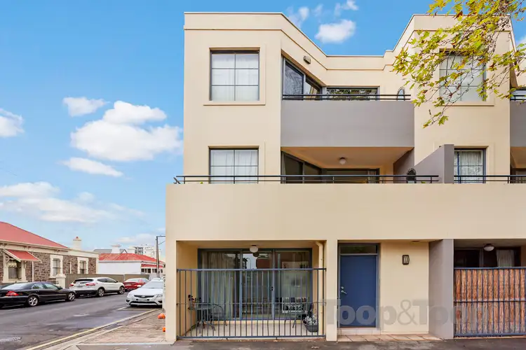2 Oliver Court, Adelaide SA 5000