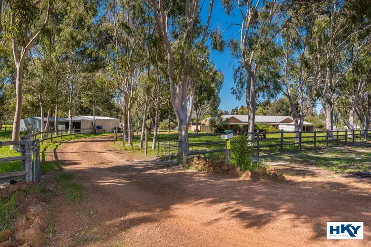 Main view of Homely house listing, 2 Cameley Court, Bullsbrook WA 6084