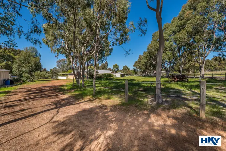 Fourth view of Homely house listing, 2 Cameley Court, Bullsbrook WA 6084