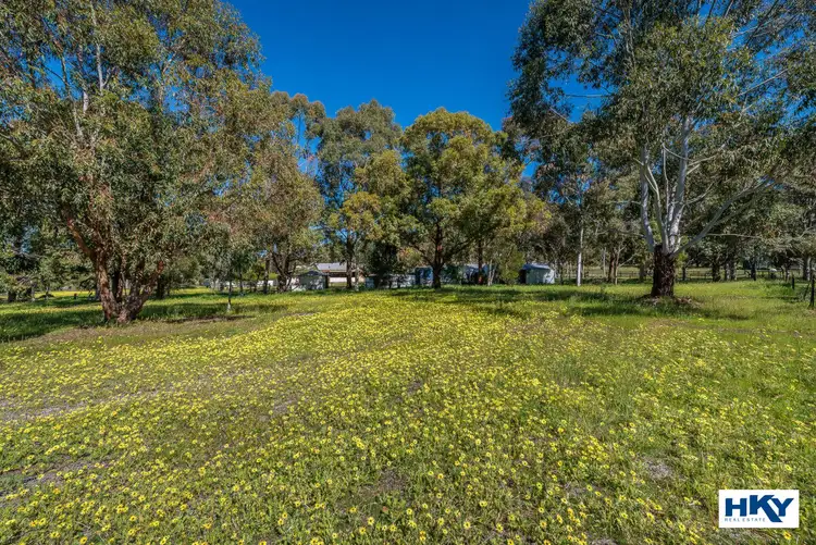 Fifth view of Homely house listing, 2 Cameley Court, Bullsbrook WA 6084