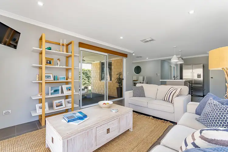 2 Bowline Avenue, Alkimos WA 6038