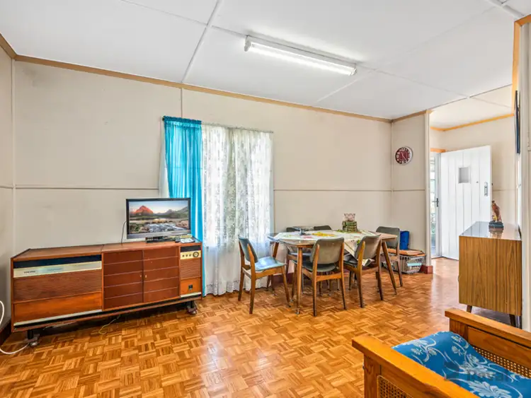 Sixth view of Homely house listing, 1 Gosford Street, Mount Gravatt QLD 4122