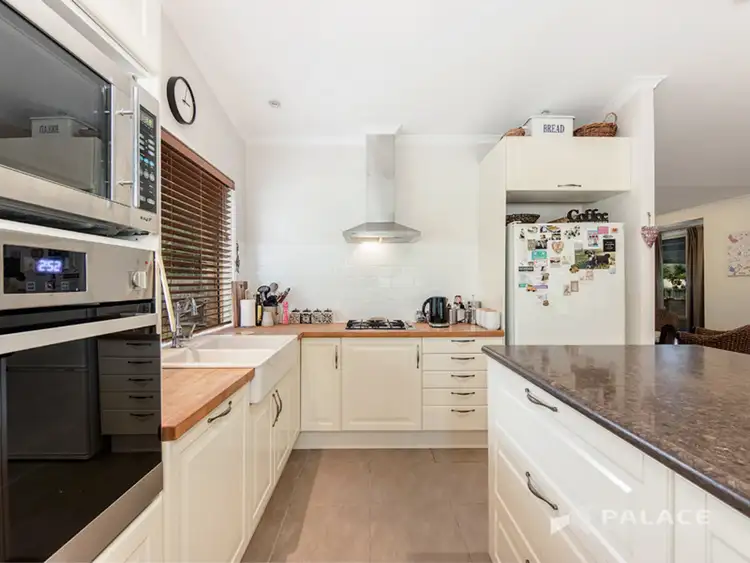 5 College Road, Karana Downs QLD 4306