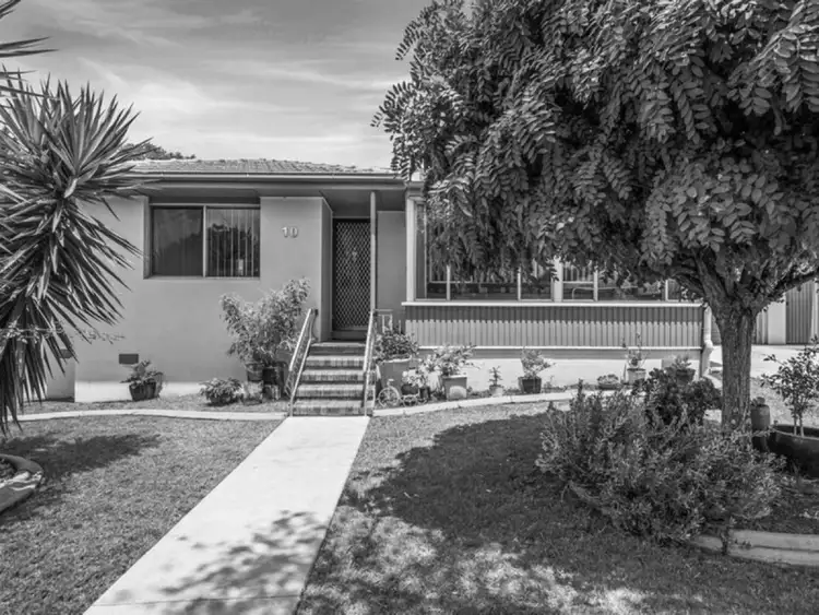 10 Binns Street, South Toowoomba QLD 4350