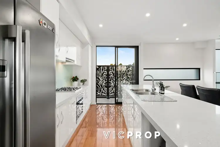 Fourth view of Homely townhouse listing, 3/506 Doncaster Road, Doncaster VIC 3108