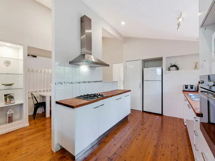 Fifth view of Homely house listing, 2 David Street, Green Point NSW 2251