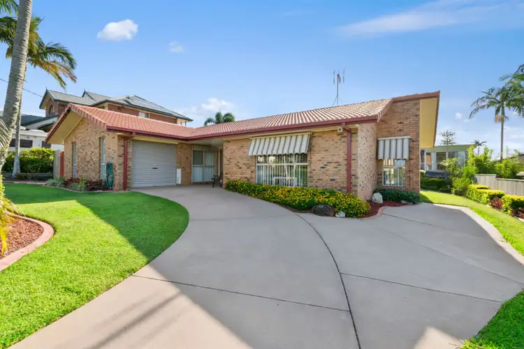 50 Wilson Street, Labrador QLD 4215