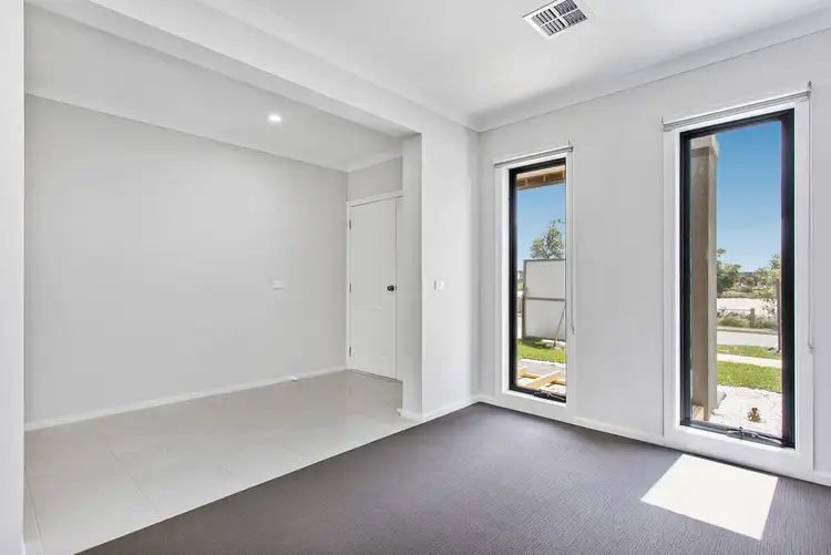 Fifth view of Homely house listing, 82 Longshore Drive, Clyde North VIC 3978