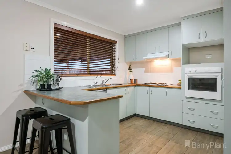Fifth view of Homely house listing, 33 Adrian Drive, Pakenham VIC 3810