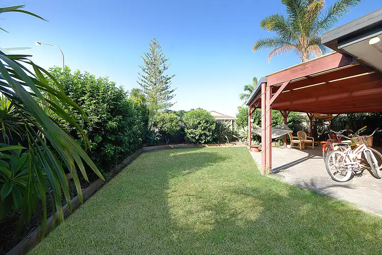 Seventh view of Homely semi-detached listing, 1/103 Mountain View Avenue, Miami QLD 4220