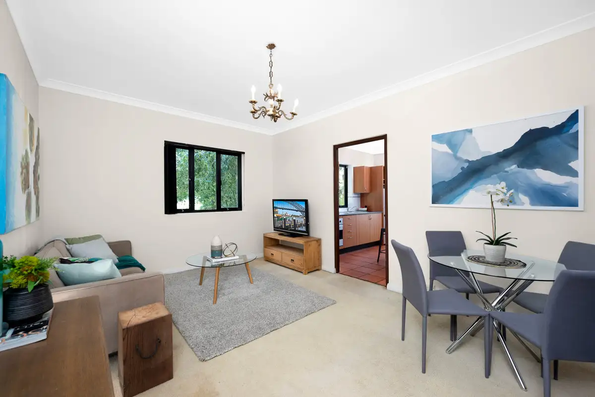 Main view of Homely apartment listing, 21/29 East Crescent Street, Mcmahons Point NSW 2060