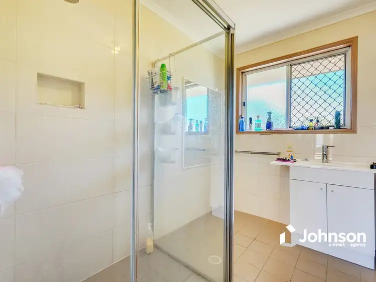 Sixth view of Homely house listing, 2/10 Mooney Close, Goodna QLD 4300