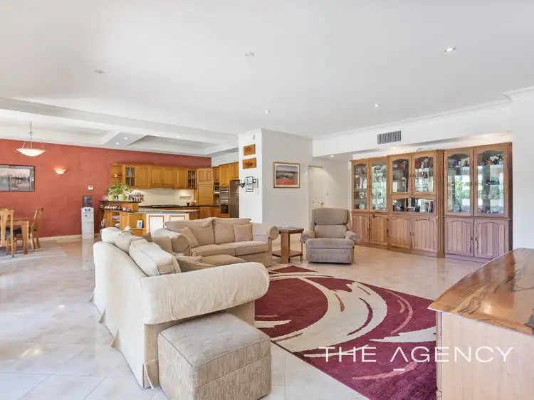 Fifth view of Homely house listing, 32 Rossmoyne Drive, Rossmoyne WA 6148
