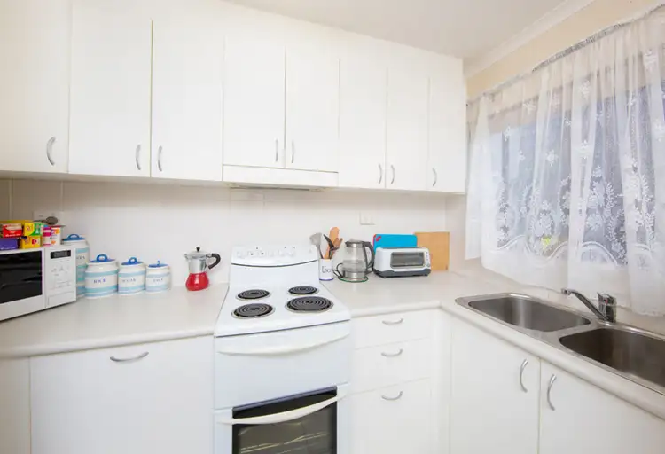 Fourth view of Homely unit listing, 5/108 - 110 Mayers Street, Manunda QLD 4870