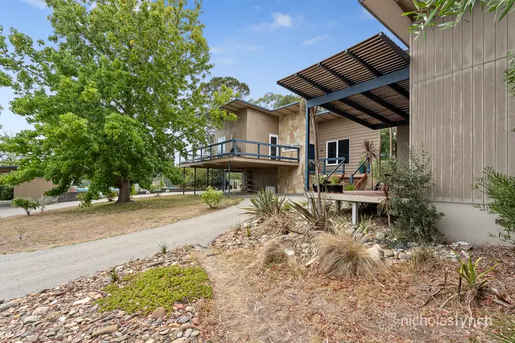 8 Sussex Road, Frankston South VIC 3199