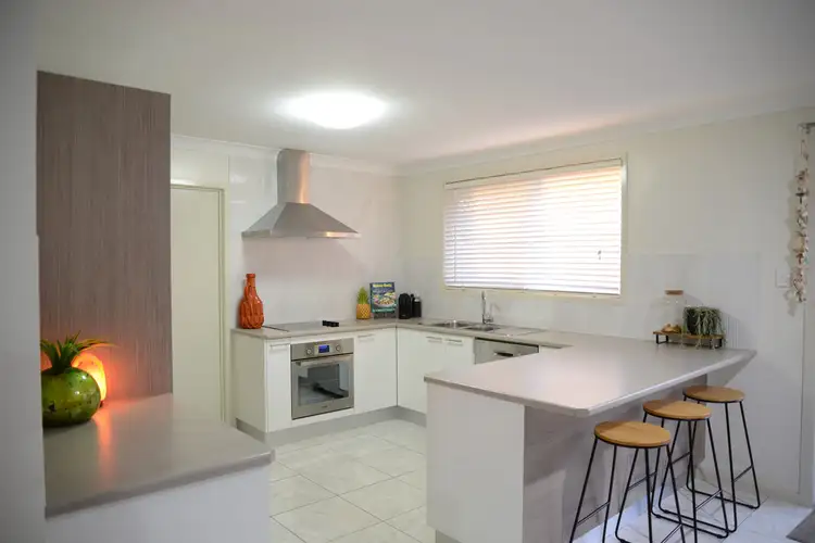11 Rattray Street