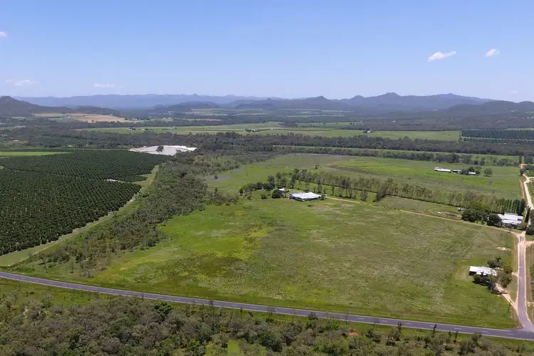 5 Darrell Road, Dimbulah QLD 4872