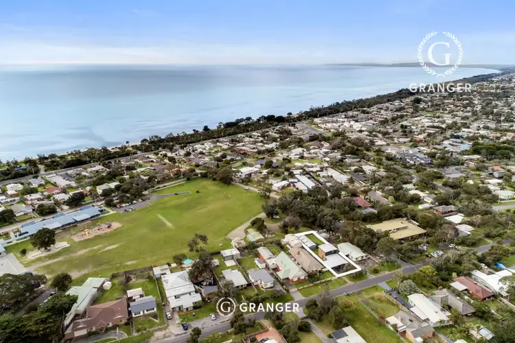 12 Barry Street, Tootgarook VIC 3941