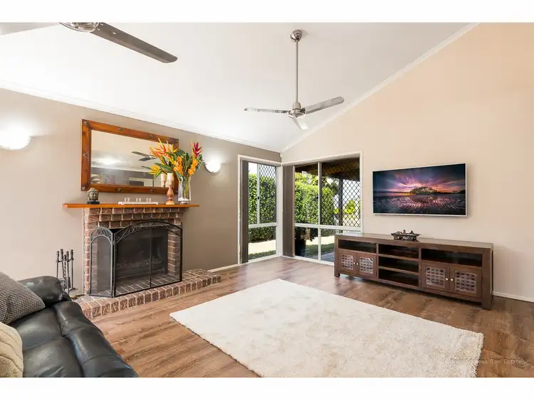 Second view of Homely house listing, 4 Lyra Court, Regents Park QLD 4118