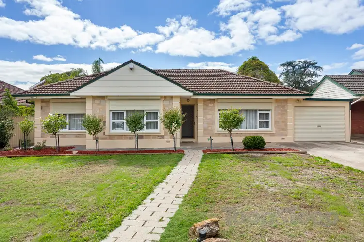 4 Roland Road, Rostrevor SA 5073