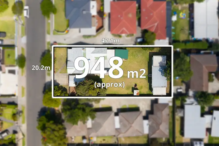 65 Woodbine Grove, Chelsea VIC 3196