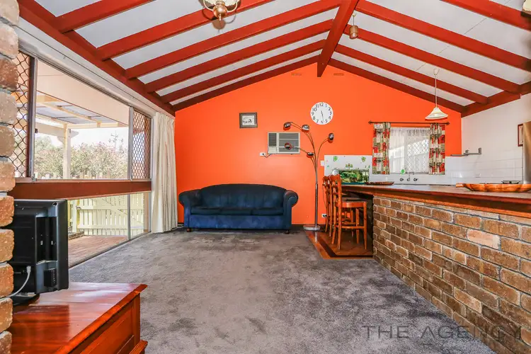 Seventh view of Homely house listing, 2 Allamanda Way, Forrestfield WA 6058