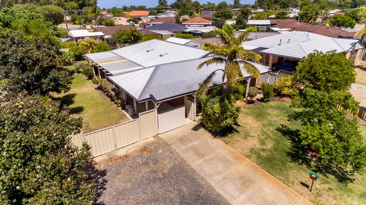 10 Saskatchewan Way, Greenfields WA 6210