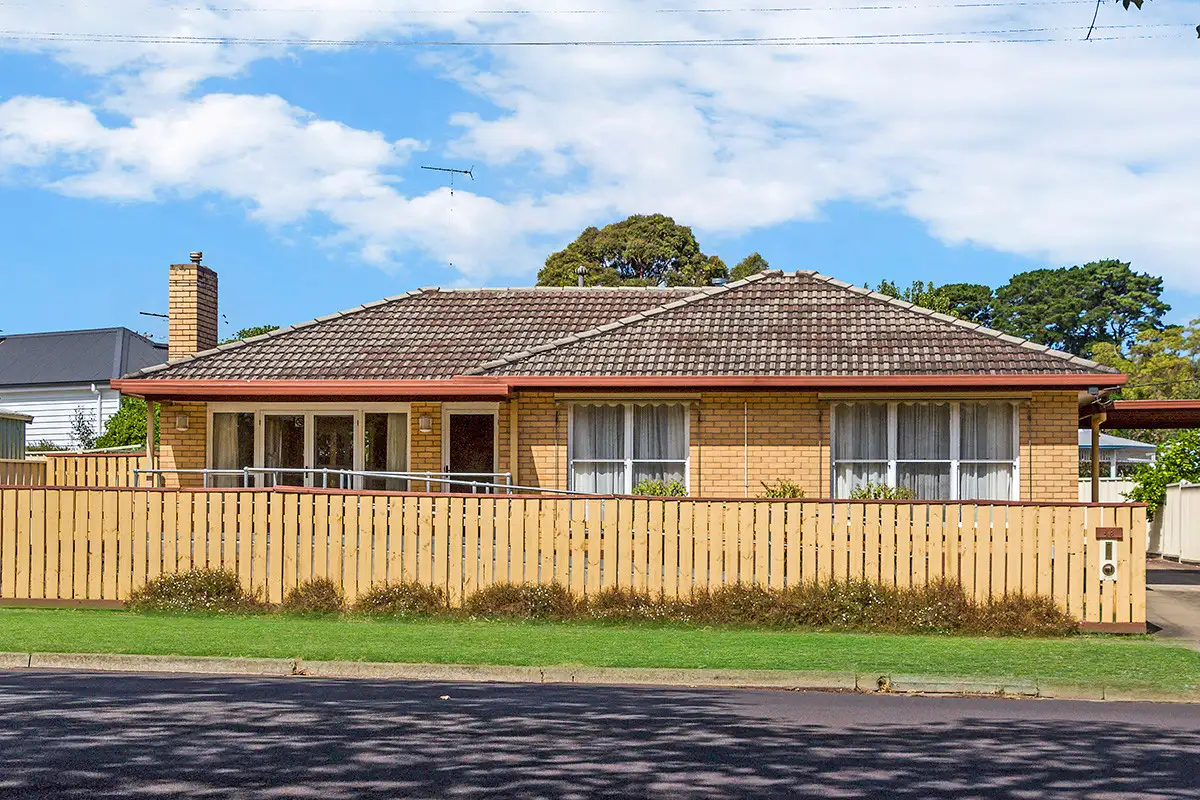 Main view of Homely house listing, 48 Alexandra Parade, Hamilton VIC 3300