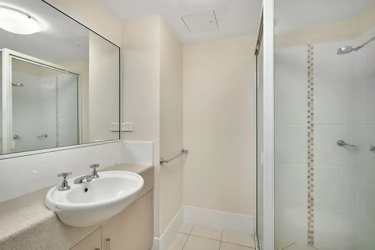 Seventh view of Homely unit listing, 33/376-384 Severin Street, Parramatta Park QLD 4870