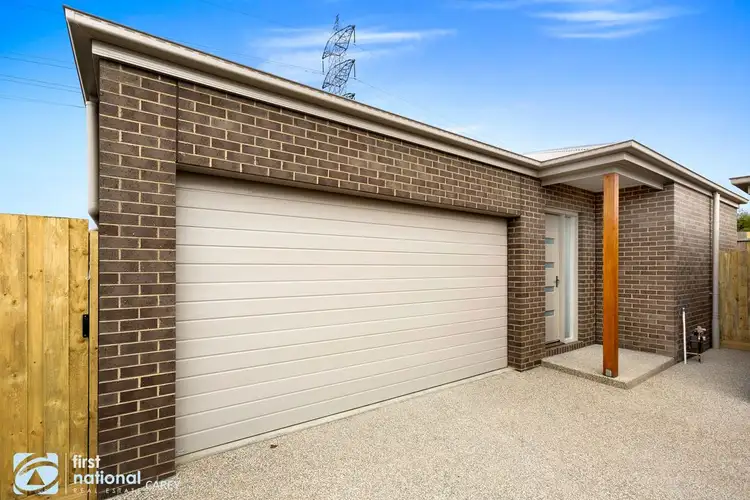 84 Mulquiney Crescent, Highton VIC 3216