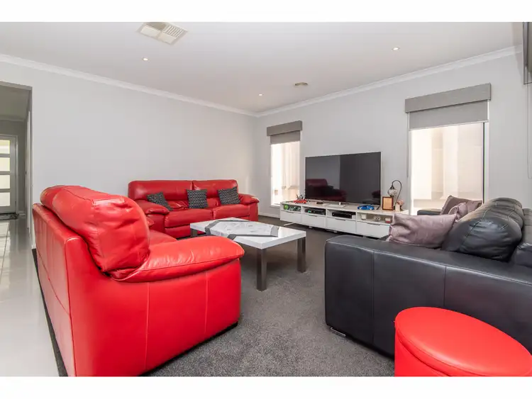 Second view of Homely house listing, 37 Wendouree Drive, Kialla VIC 3631