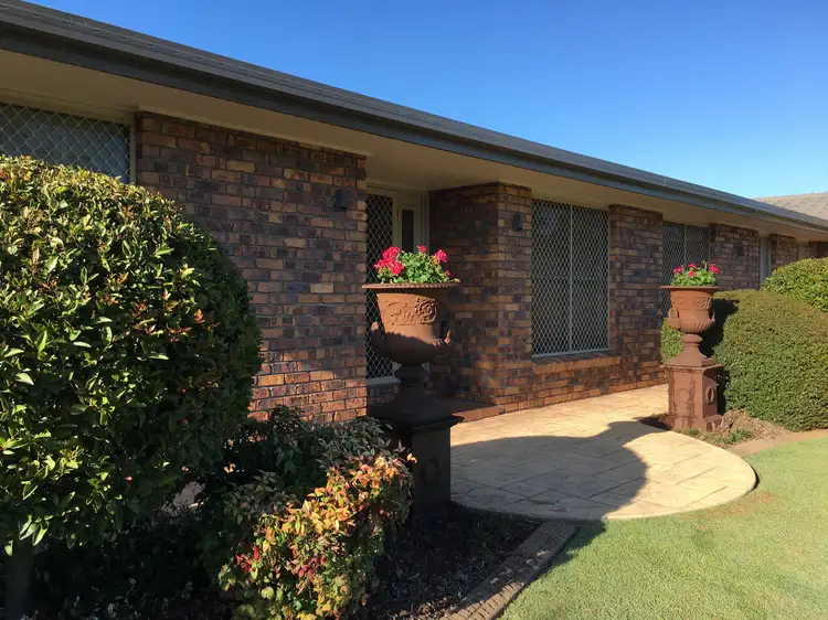 8 St Leger Court Yamanto, Yamanto QLD 4305