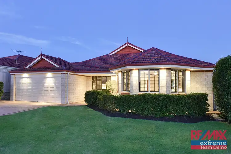 11 Keanefield Drive, Carramar WA 6031