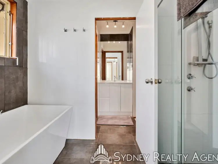 Fifth view of Homely house listing, 39 Jabiru Street, Green Valley NSW 2168