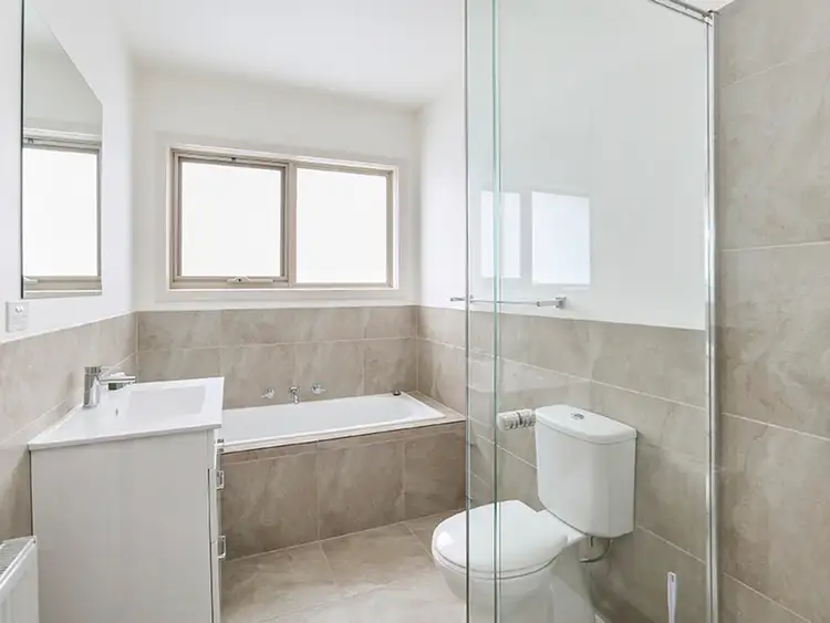 Fourth view of Homely townhouse listing, 2/5 Mary Street, Hamlyn Heights VIC 3215