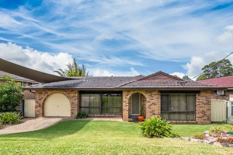 9 Lyndel Parade, Shortland NSW 2307