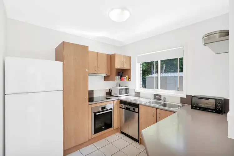 Fifth view of Homely semi-detached listing, 2/21 Hellman Street, Molendinar QLD 4214