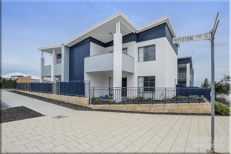 17/2 Royston Link, Butler WA 6036