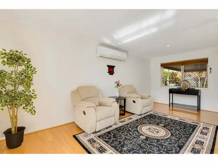 Third view of Homely house listing, 6 Silkyoak Court, Regents Park QLD 4118