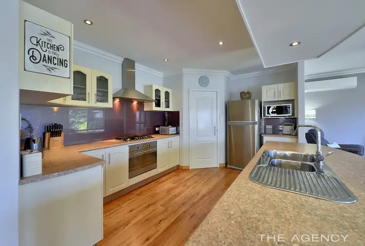 16 Cordia Way, Halls Head WA 6210