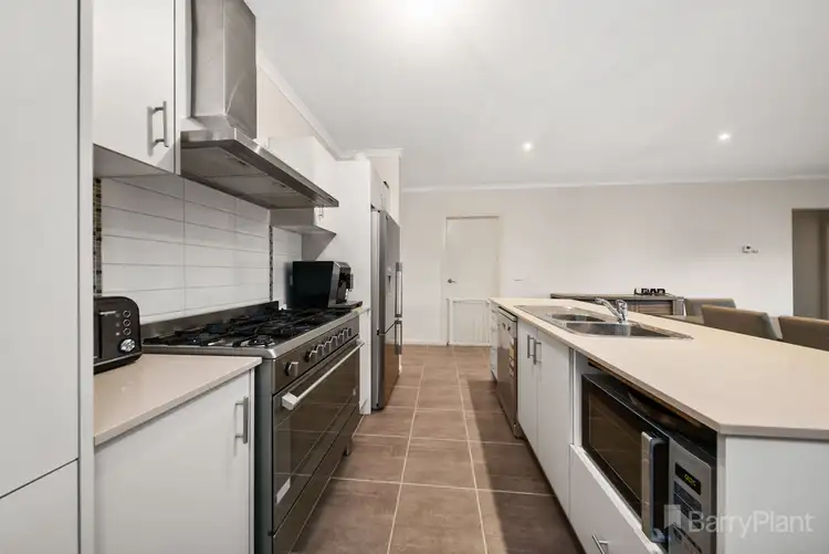 Second view of Homely house listing, 19 Elderberry Way, Pakenham VIC 3810