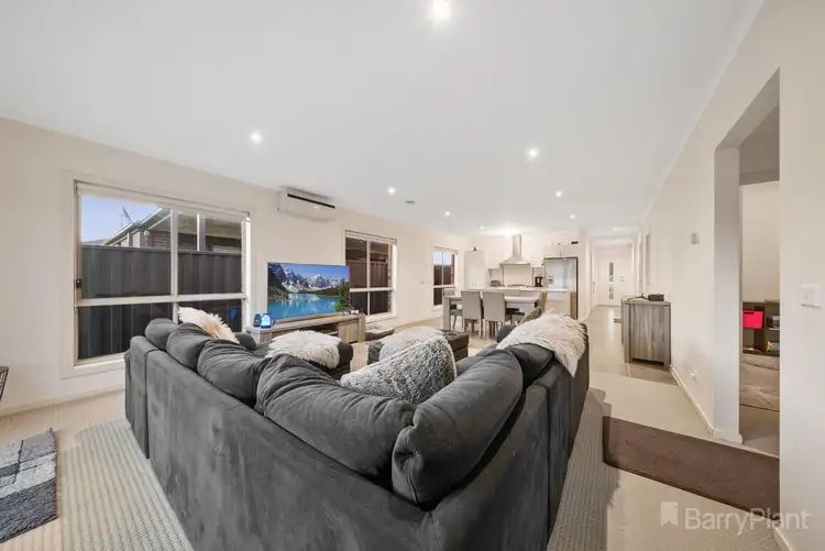 Fifth view of Homely house listing, 19 Elderberry Way, Pakenham VIC 3810
