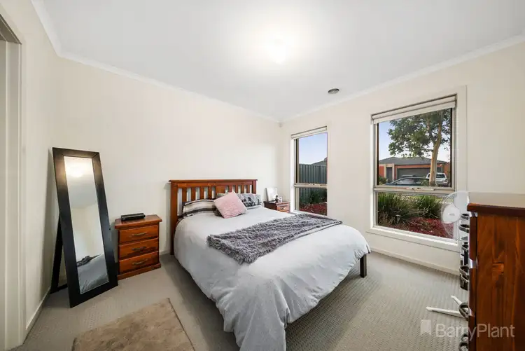 Sixth view of Homely house listing, 19 Elderberry Way, Pakenham VIC 3810