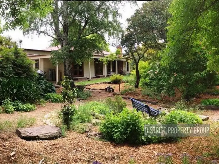 1090 Tabletop Road, Tolmie VIC 3723