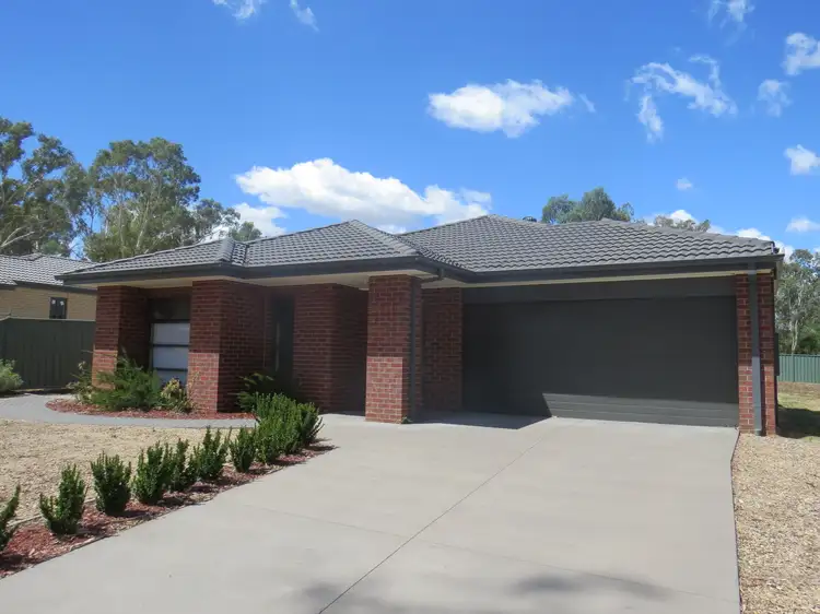 25A Shakespere Street, Heathcote VIC 3523
