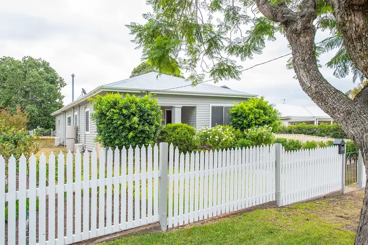 24 Roger Street, Muswellbrook NSW 2333