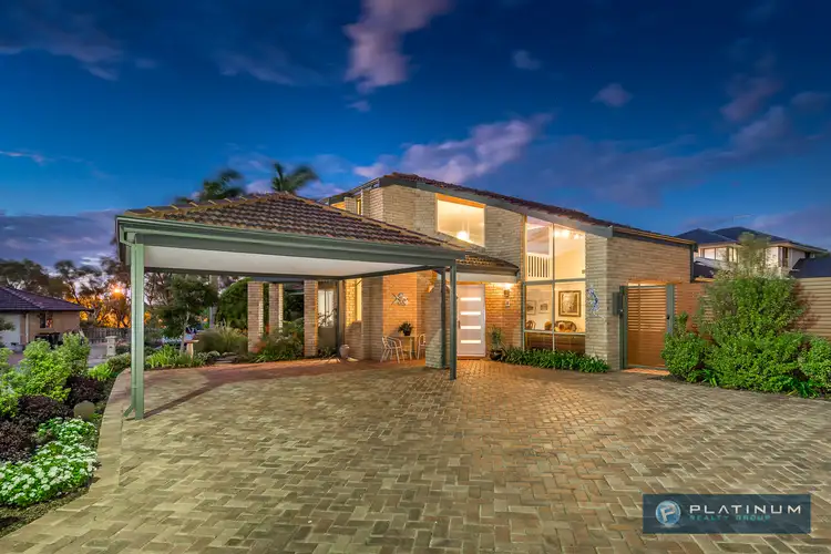16 Indooroopilly Place, Connolly WA 6027