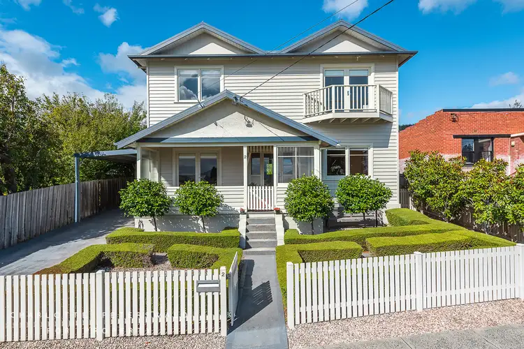 2 Darling Parade, Mount Stuart TAS 7000